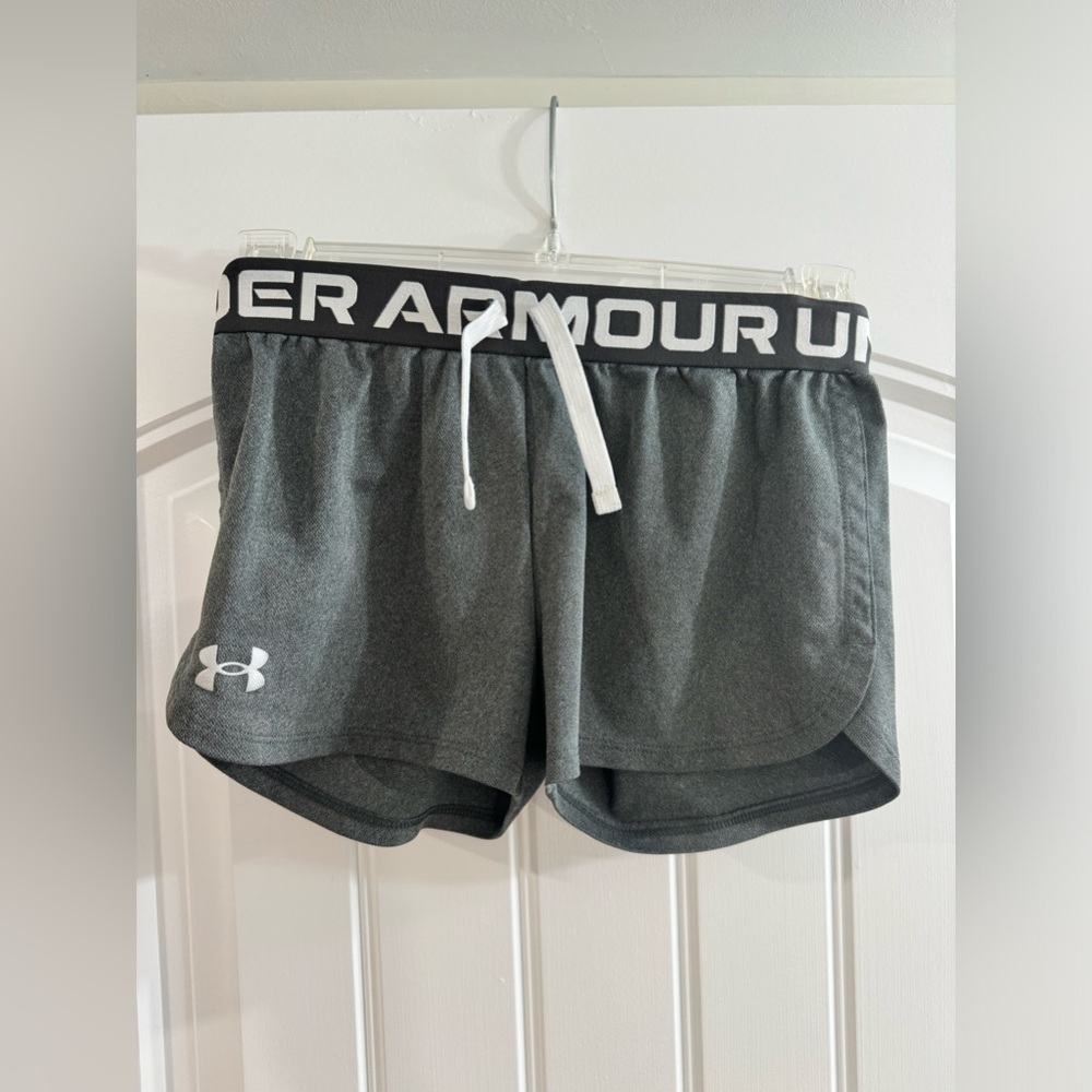 Under Armour Grey Athletic Shorts           Kids Size- YSM